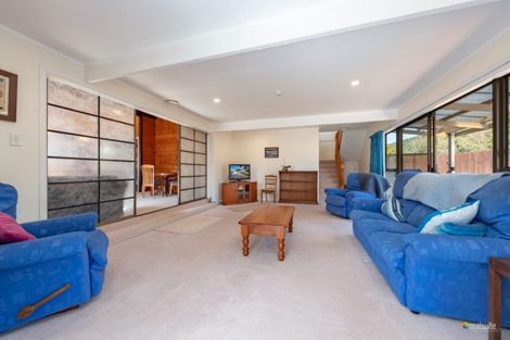 Photo of property in 7 Bailey Grove, Trentham, Upper Hutt, 5018