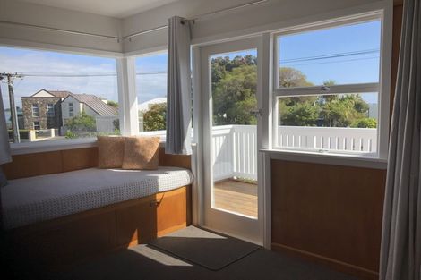 Photo of property in 109 Beachville Road, Redcliffs, Christchurch, 8081