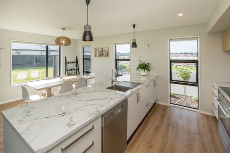 Photo of property in 26 Glenfinnan Place, West Melton, 7618