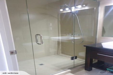 Photo of property in 52 Blacks Road, Greenhithe, Auckland, 0632