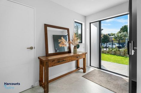 Photo of property in 30 Routley Drive, Glen Eden, Auckland, 0602