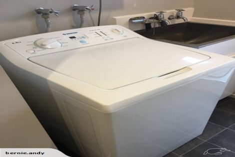 Photo of property in 2/59 Briggs Road, Mairehau, Christchurch, 8052