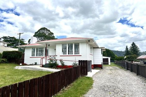 Photo of property in 82 Meadowbank Crescent, Fordlands, Rotorua, 3015