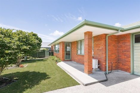 Photo of property in 34 Henley Street, Westport, 7825