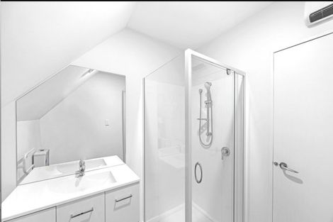 Photo of property in 3/102 Wainui Street, Riccarton, Christchurch, 8041