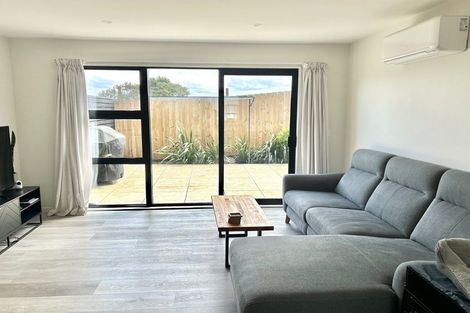 Photo of property in 21 Ara Mara Hua, Henderson, Auckland, 0612