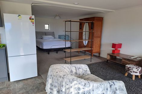 Photo of property in 15 Lanes Road, Bridge Hill, Alexandra, 9320