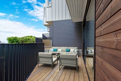 Photo of property in 7/36d Central Terrace, Kelburn, Wellington, 6012