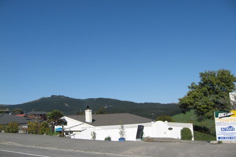 Photo of property in 122 Dyers Pass Road, Cashmere, Christchurch, 8022