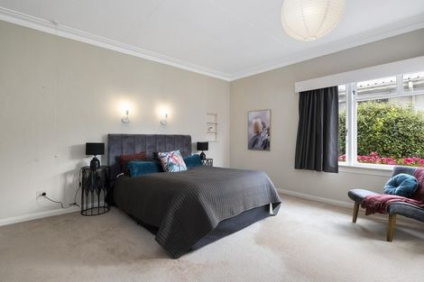 Photo of property in 129 Eglinton Road, Mornington, Dunedin, 9011