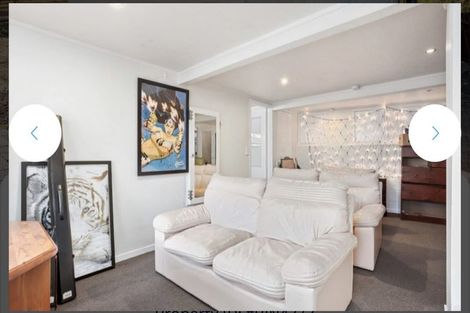 Photo of property in 1/111 Tirimoana Road, Te Atatu South, Auckland, 0602