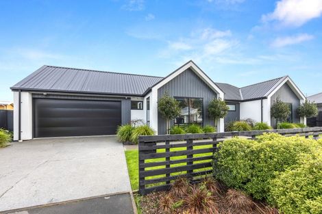 Photo of property in 20 Dray Place, Halswell, Christchurch, 8025