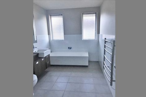 Photo of property in 35 Magma Crescent, Stonefields, Auckland, 1072