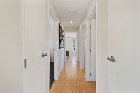 Photo of property in 10 Antonia Place, Kinloch, Taupo, 3377