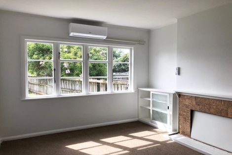 Photo of property in 271 Riverside Drive, Waterloo, Lower Hutt, 5011