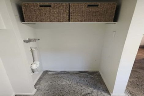 Photo of property in 4 Speedy Crescent, Hillcrest, Auckland, 0627