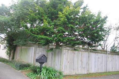 Photo of property in 31 Meadowbrook Drive, Cloverlea, Palmerston North, 4412