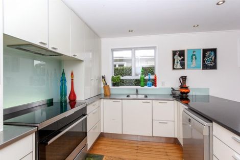 Photo of property in 39 Dorset Avenue, Westown, New Plymouth, 4310