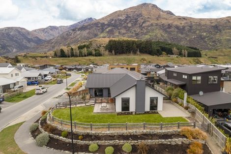 Photo of property in 14 Violet Way, Lower Shotover, Queenstown, 9304