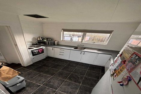 Photo of property in 135a Avalon Drive, Nawton, Hamilton, 3200