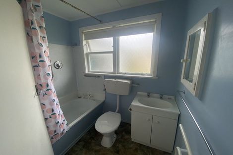 Photo of property in 6a Merton Street, Trentham, Upper Hutt, 5018