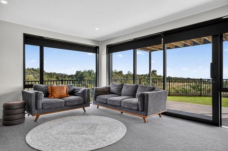 Photo of property in 102 The Ridge, Langs Beach, Waipu, 0582