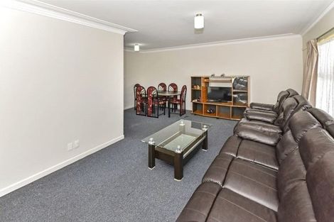 Photo of property in 2/7 Hill Road, Papatoetoe, Auckland, 2025