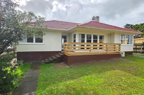 Photo of property in 12 Aronui Terrace, Kelston, Auckland, 0602