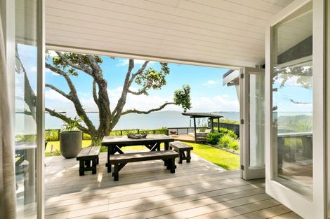 Photo of property in 66a Cliff Road, Torbay, Auckland, 0630