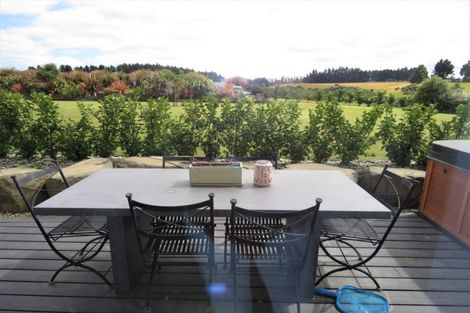 Photo of property in 33 Trailview Lane, Weston, Oamaru, 9401