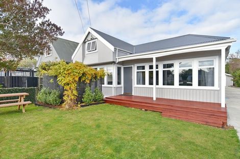 Photo of property in 30 Corson Avenue, Beckenham, Christchurch, 8023
