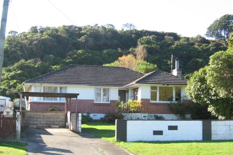 Photo of property in 55 Gillespies Road, Birchville, Upper Hutt, 5018
