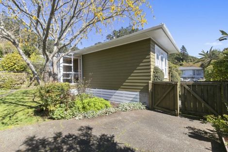 Photo of property in 9 Willis Grove, Wainuiomata, Lower Hutt, 5014