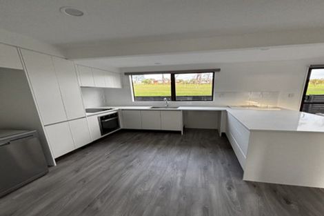 Photo of property in 9a Brandon Road, Manly, Whangaparaoa, 0930