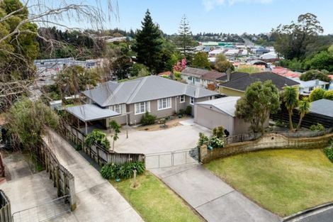 Photo of property in 9 Landview Road, Parkvale, Tauranga, 3112