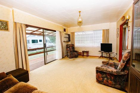 Photo of property in 35 West Crescent, Te Puru, Thames, 3575