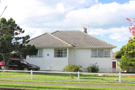 Photo of property in 44 Churchill Avenue, Manurewa, Auckland, 2102