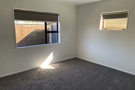 Photo of property in 70 Toi Street, Otaki Beach, Otaki, 5512