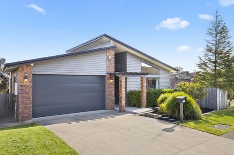 Photo of property in 28 Twomey Drive, Pukekohe, 2120