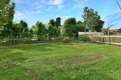 Photo of property in 6 William Hadlow Place, Hatfields Beach, Orewa, 0931