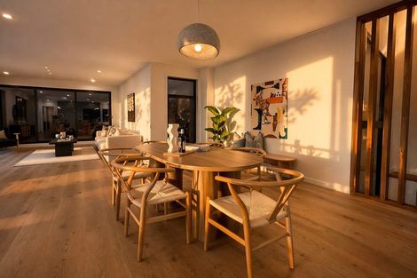 Photo of property in 545 Beach Road, Murrays Bay, Auckland, 0630