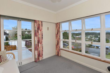 Photo of property in 11 Grand View Road, Te Kamo, Whangarei, 0112