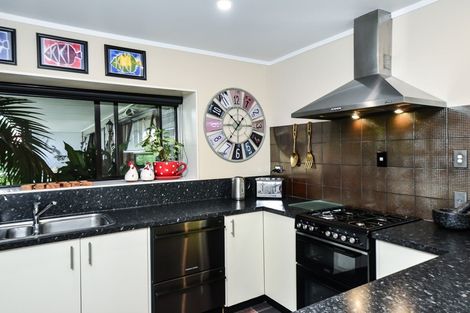 Photo of property in 10 Azimuth Place, Flagstaff, Hamilton, 3210