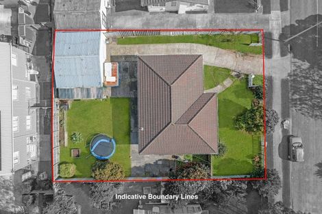 Photo of property in 14 Bedlington Avenue, Manurewa, Auckland, 2102