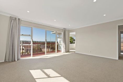 Photo of property in 23a Luton Avenue, Sunnyhills, Auckland, 2010