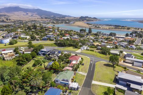 Photo of property in 3 Robert Street, Raglan, 3225