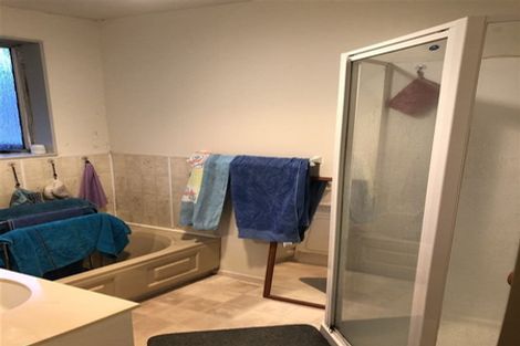 Photo of property in 72 Orrick Crescent, Avondale, Christchurch, 8061