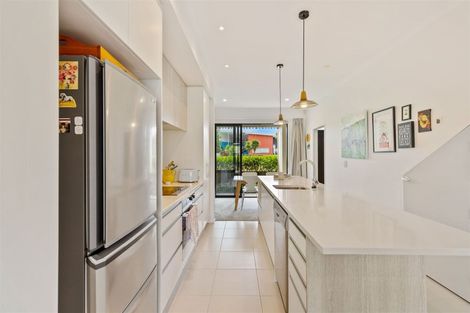 Photo of property in 33 De Havilland Road, Hobsonville, Auckland, 0616