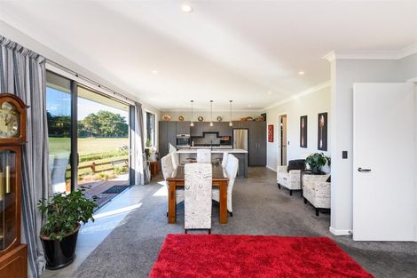 Photo of property in 10 Hanalin Drive, Marton, 4710