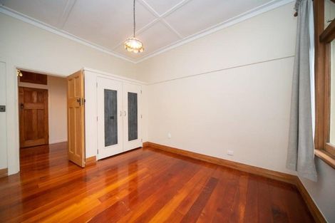 Photo of property in 19 Alan Street, Palmerston North, 4414